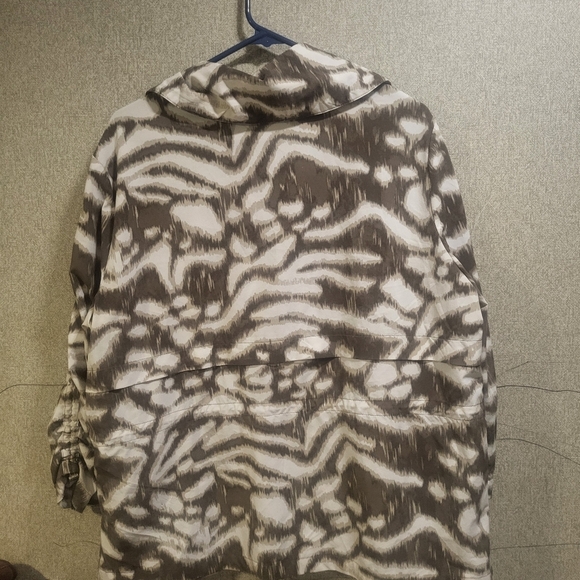 Zenergy By Chico's Light Weight Full‎ Zip Jacket Size 3/XL - Picture 2 of 8